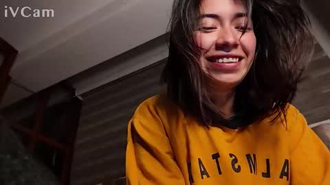 Pau online show from February 27, 3:17 am