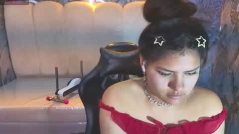Snapshot of paulette_v chatting on July 8, 1:15 pm Live 800am 200pm COLOMBIAN HOUR online show from July 8, 1:15 pm