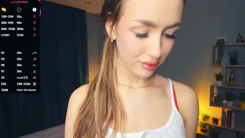 Snapshot of paulettelafevre chatting on January 10, 7:48 pm Eva online show from January 10, 7:48 pm