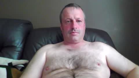 Snapshot of paulie15012 chatting on May 16, 11:03 pm paulie15012 online show from May 16, 11:03 pm