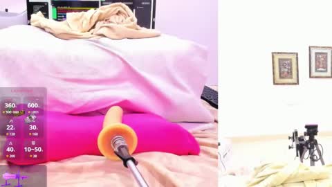 Paulina Davis  online show from February 1, 1:23 am