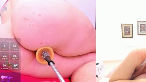 Paulina Davis  online show from February 2, 4:05 am