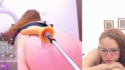 Paulina Davis  online show from February 3, 12:36 am