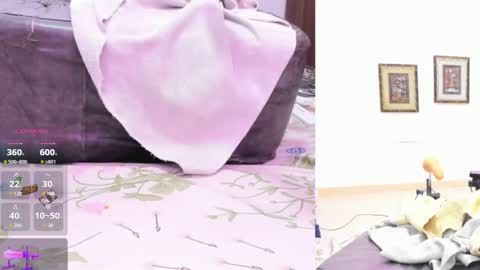 Paulina Davis  online show from February 4, 3:33 am