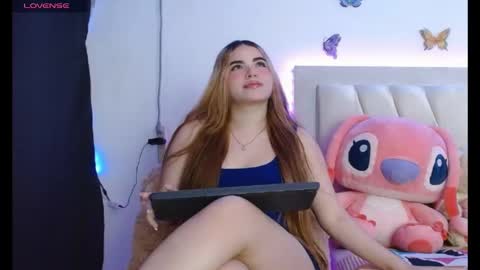 Pau online show from April 16, 3:29 am