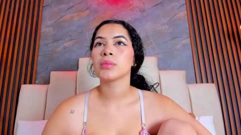 Snapshot of paulina_rosset chatting on August 2, 11:41 am paulina_rosset online show from August 2, 11:41 am