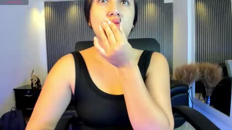 Snapshot of paulina_sweett chatting on September 13, 10:48 am Paulina online show from September 13, 10:48 am
