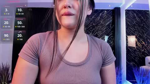 Paulina  online show from May 28, 11:40 am