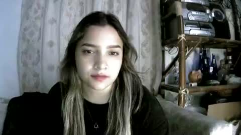 paulina_x_x online show from August 2, 4:44 am