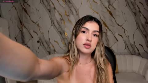 Paulina Santos  online show from March 3, 7:06 pm