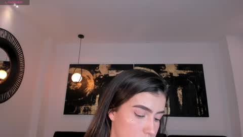 Paulina Santos  online show from April 17, 8:01 pm