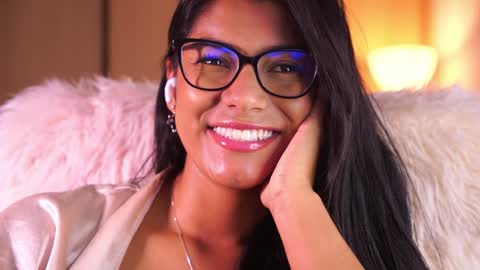 pauline_7 online show from January 5, 9:36 pm