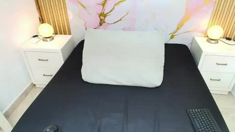 Pauline Kosh online show from June 6, 3:28 pm