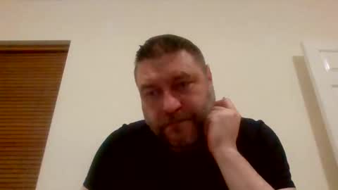 pauljr85 online show from May 19, 2:18 am