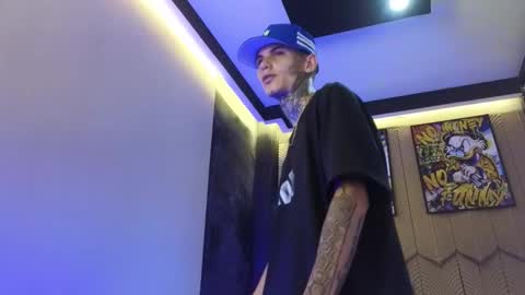 Paulo online show from February 17, 9:10 pm