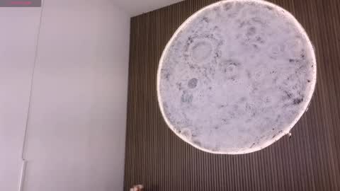 Paulo online show from April 8, 5:07 am