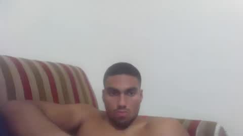 Snapshot of paulobonaventuree chatting on May 19, 9:32 pm paulo online show from May 19, 9:32 pm