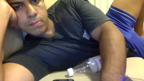 Snapshot of paulobrazil1 chatting on February 21, 3:56 am paulobrazil1 online show from February 21, 3:56 am