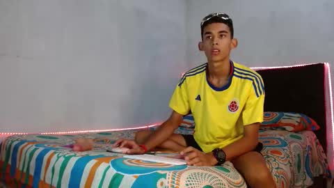 paulosex12 online show from October 15, 1:50 am