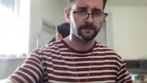 love bush online show from September 11, 7:52 am