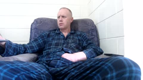 Snapshot of paulstevenson2064 chatting on August 6, 2:24 am paulstevenson2064 online show from August 6, 2:24 am