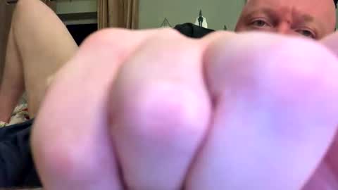 Snapshot of paulyb445 chatting on November 15, 6:15 pm paulyb445 online show from November 15, 6:15 pm