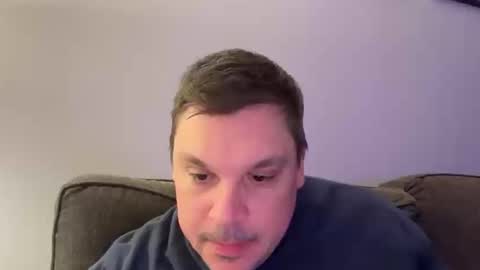 paulyg161 online show from April 11, 6:40 am