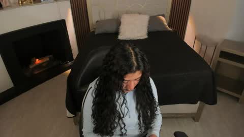 Paulys  online show from April 7, 11:54 am