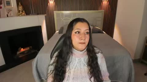 Paulys  online show from April 15, 11:39 am