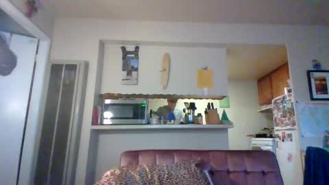 pawgkiller online show from November 22, 6:40 pm