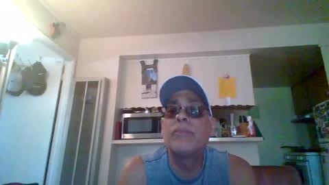 pawgkiller online show from May 13, 6:38 pm