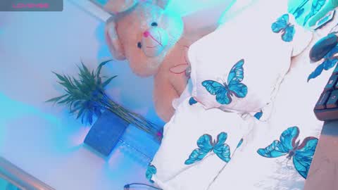 Snapshot of paytoncamila chatting on September 15, 2:17 pm Payton online show from September 15, 2:17 pm