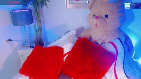 Snapshot of paytoncamila chatting on October 8, 10:02 am Payton online show from October 8, 10:02 am