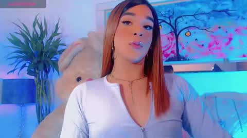 Snapshot of paytoncamila chatting on November 8, 12:16 pm Payton online show from November 8, 12:16 pm