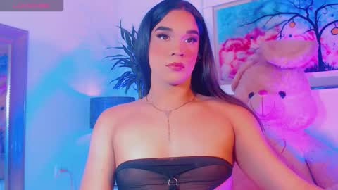 Snapshot of paytoncamila chatting on November 26, 11:33 am Payton online show from November 26, 11:33 am