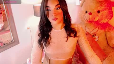 Snapshot of paytoncamila chatting on December 3, 5:04 am Payton online show from December 3, 5:04 am