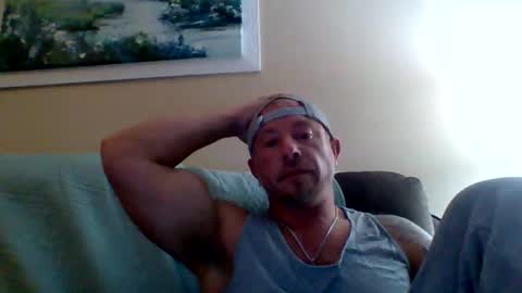 Snapshot of paytondaniel44 chatting on February 17, 1:57 am paytondaniel44 online show from February 17, 1:57 am