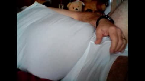 Snapshot of pbemid chatting on January 22, 11:23 am Papabear online show from January 22, 11:23 am