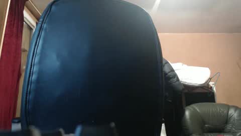 pc8474408 online show from November 26, 11:22 am