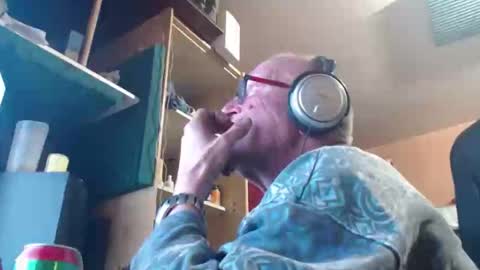 pc8474408 online show from January 10, 3:36 pm