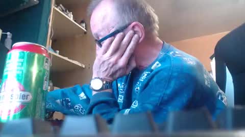 pc8474408 online show from March 2, 6:04 pm