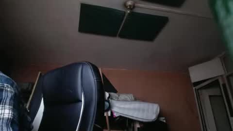 pc8474408 online show from March 22, 10:02 pm