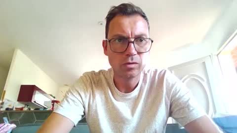 Snapshot of pchittt chatting on September 17, 11:23 am pchittt online show from September 17, 11:23 am