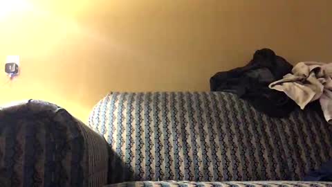 Snapshot of pduke81 chatting on January 5, 6:13 pm Hung sung Hero online show from January 5, 6:13 pm