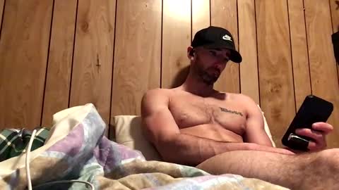 Snapshot of pduke81 chatting on March 11, 11:37 pm Hung sung Hero online show from March 11, 11:37 pm