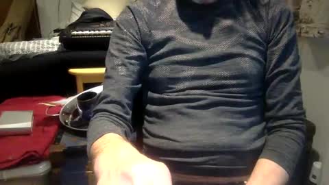 Snapshot of pea23 chatting on January 18, 4:10 pm pea23 online show from January 18, 4:10 pm