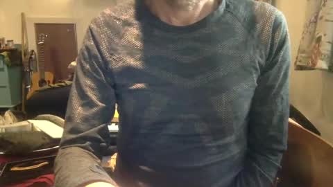 Snapshot of pea23 chatting on January 23, 1:45 pm pea23 online show from January 23, 1:45 pm