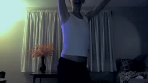 Snapshot of peacelovesexwine chatting on September 18, 2:13 am Peace online show from September 18, 2:13 am