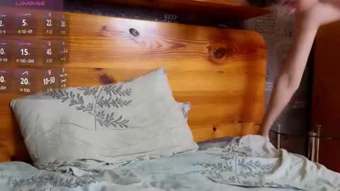 Snapshot of peach_b0y chatting on October 6, 7:06 am Peach boy online show from October 6, 7:06 am