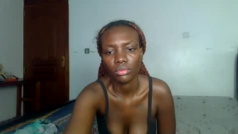 Snapshot of peach_ebonny chatting on June 24, 6:56 am peach_ebonny online show from June 24, 6:56 am